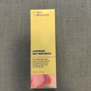 Good Molecules Lightweight Daily Moisturizer - Cream